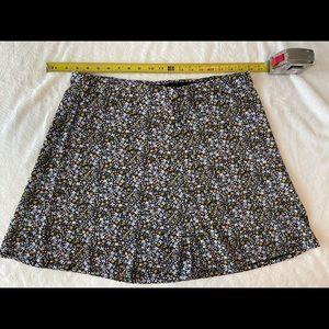 Loft size Large mini skirt